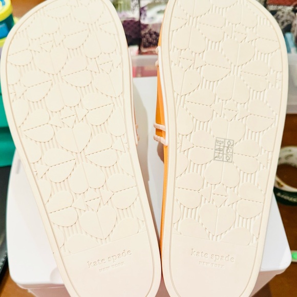 Kate Spade Orange Box - NWT - Picture 7 of 7